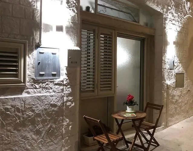 Dimora Cris Apartment *