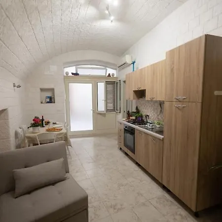 Apartment Dimora Cris Monopoli