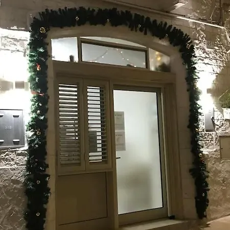 Apartment Dimora Cris *